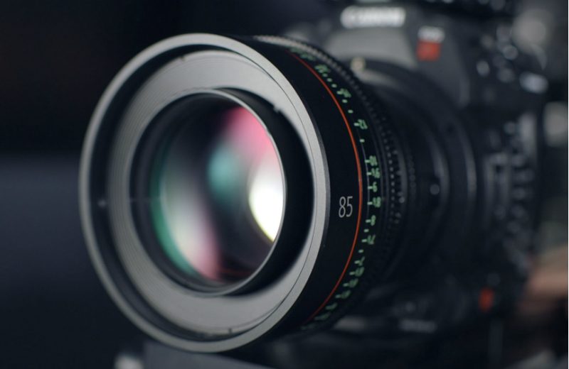 Cách nhận biết đường kính của ống kính máy ảnh